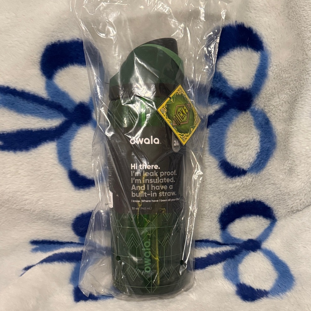 Owala x Wicked 32oz Elphaba